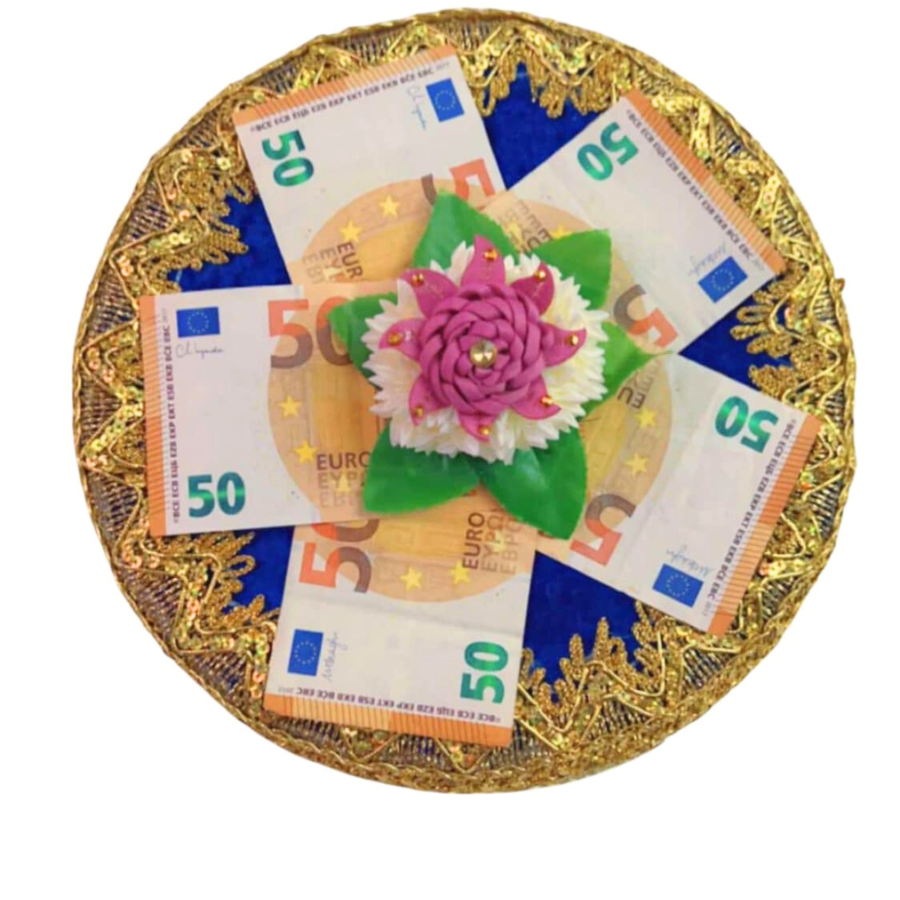bouquet +bijoux