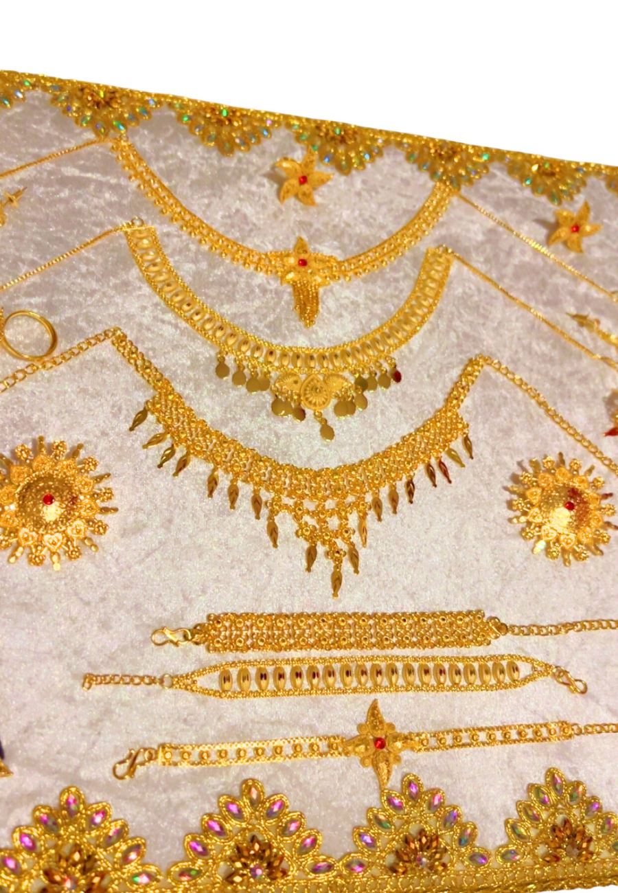 panneau +bijoux plaque or déjà fixé et emballé