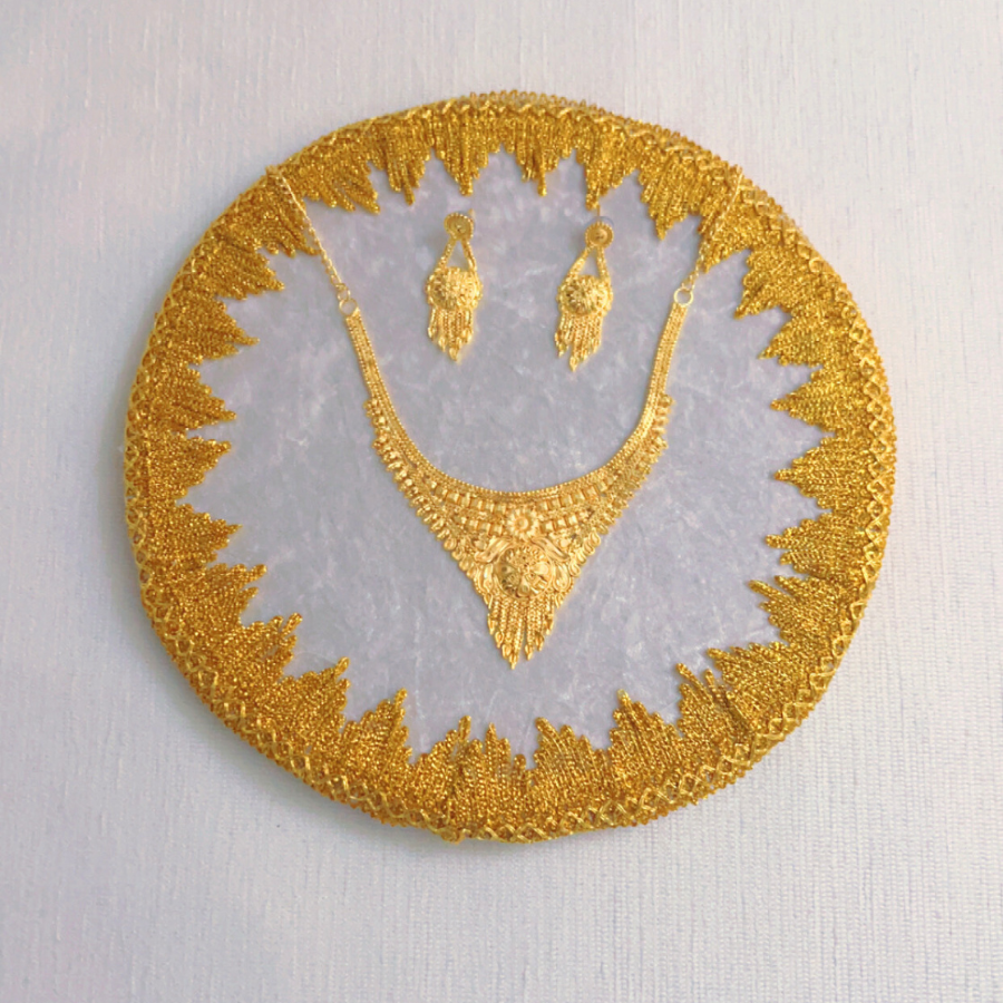 Collier plaqué or