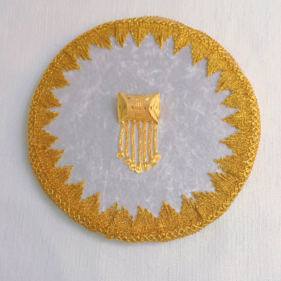 broche