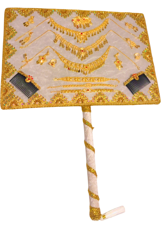 panneau + bijoux plaque or déjà fixé et emballé