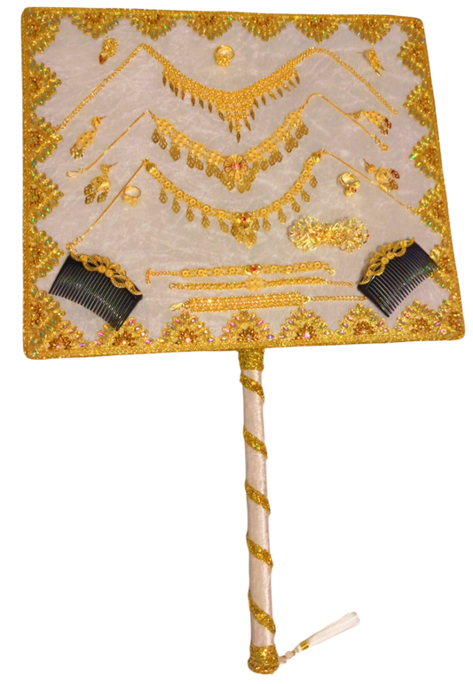 panneau +bijoux plaque or déjà fixé et emballé